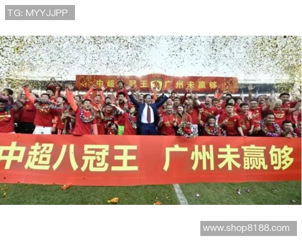 广州足球队在最新足球状态排行榜中荣登第10名展现强劲实力与潜力